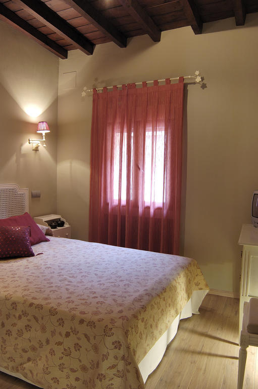 Casa Rural La Botica Oropesa Chambre photo